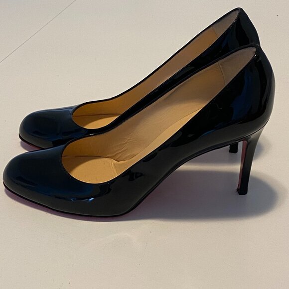 CHRISTIAN LOUBOUTIN PATENT LEATHER SIMPLE PUMP - Picture 1 of 9